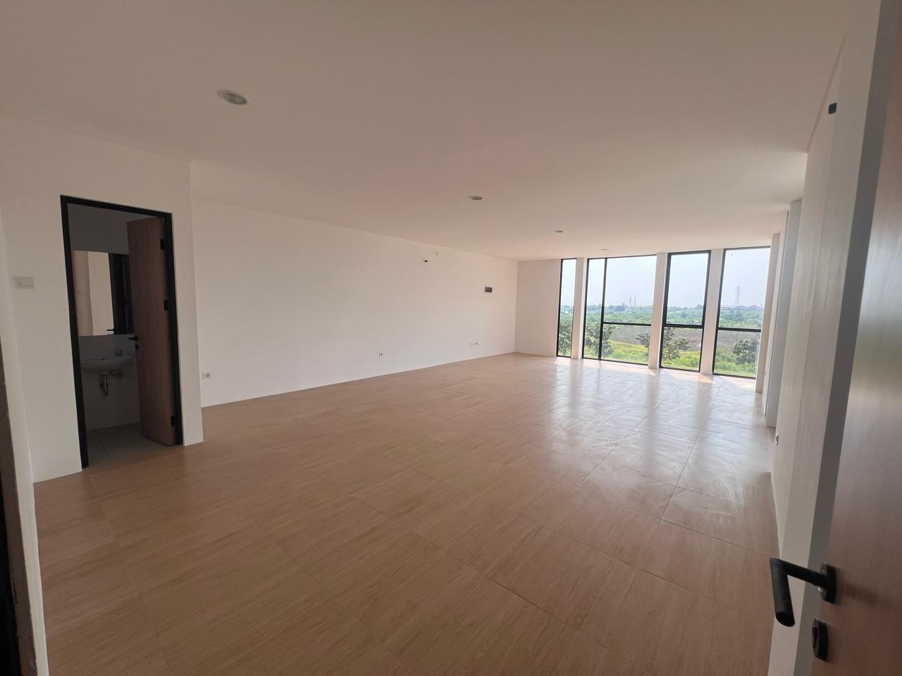 DiSewakan Ruko di Hive Spark North Lippo Cikarang